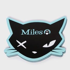 Emily The Strange Miles Cat Eyeshadow Palette.NWT